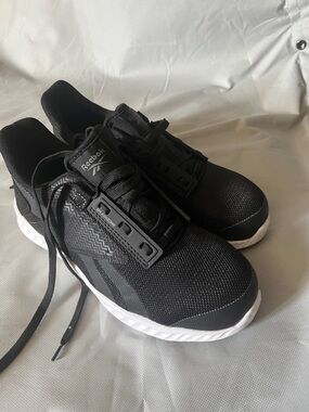 Reebok Black and White work steel toe size 7 women’s Sneakers